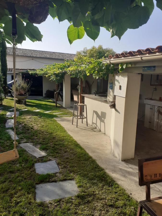 مبيت وإفطار Fronsac  Chez Jeanfi المظهر الخارجي الصورة